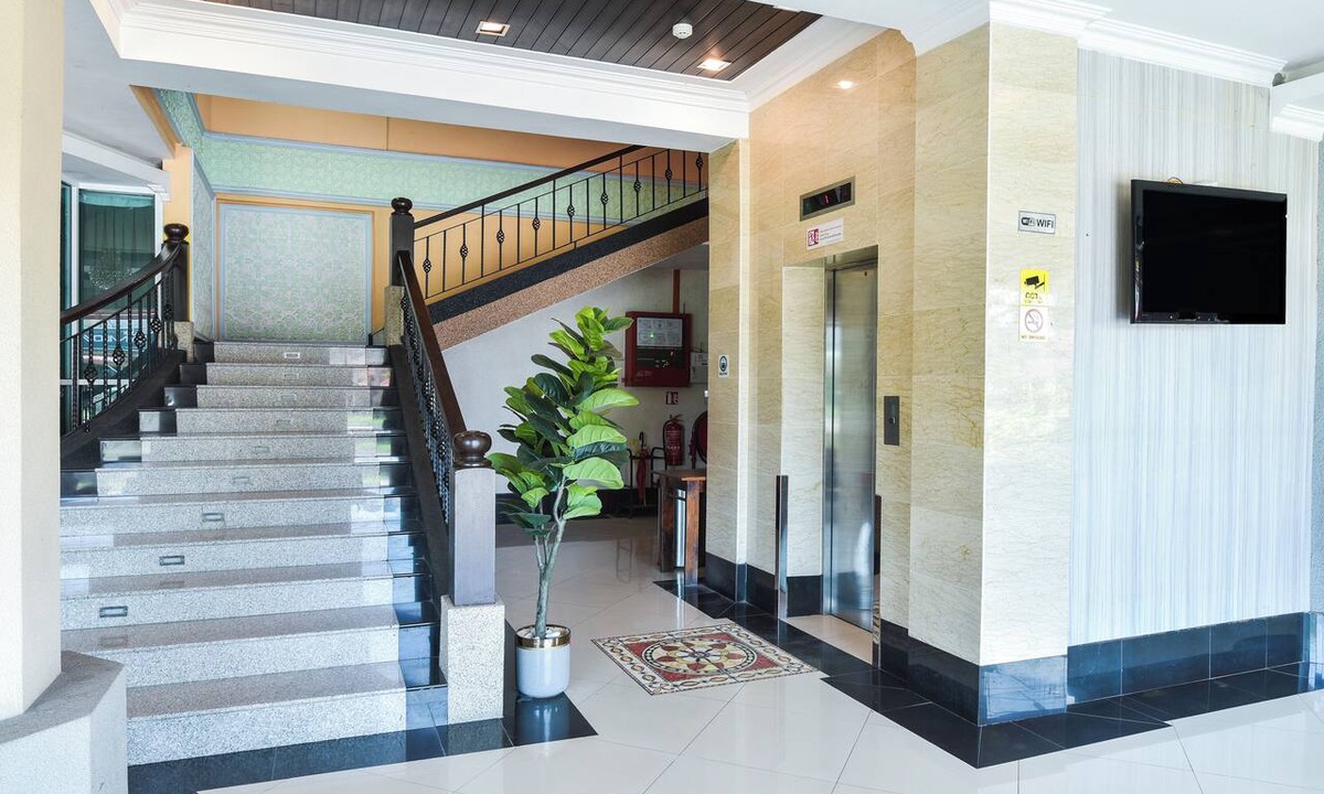 Kota Bharu Hostel | Hotel O Rayyan Soffea Managed by Oravel