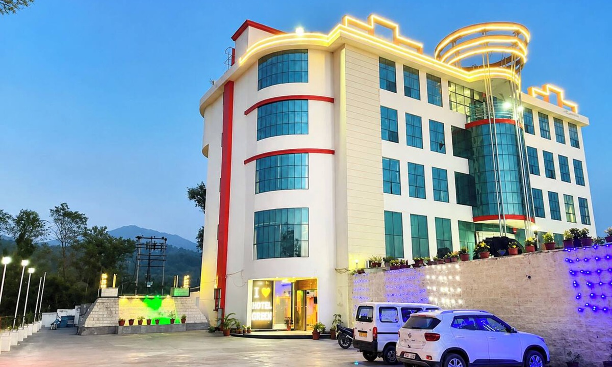 Kasauli Hotel | Hotel Orange Baddi
