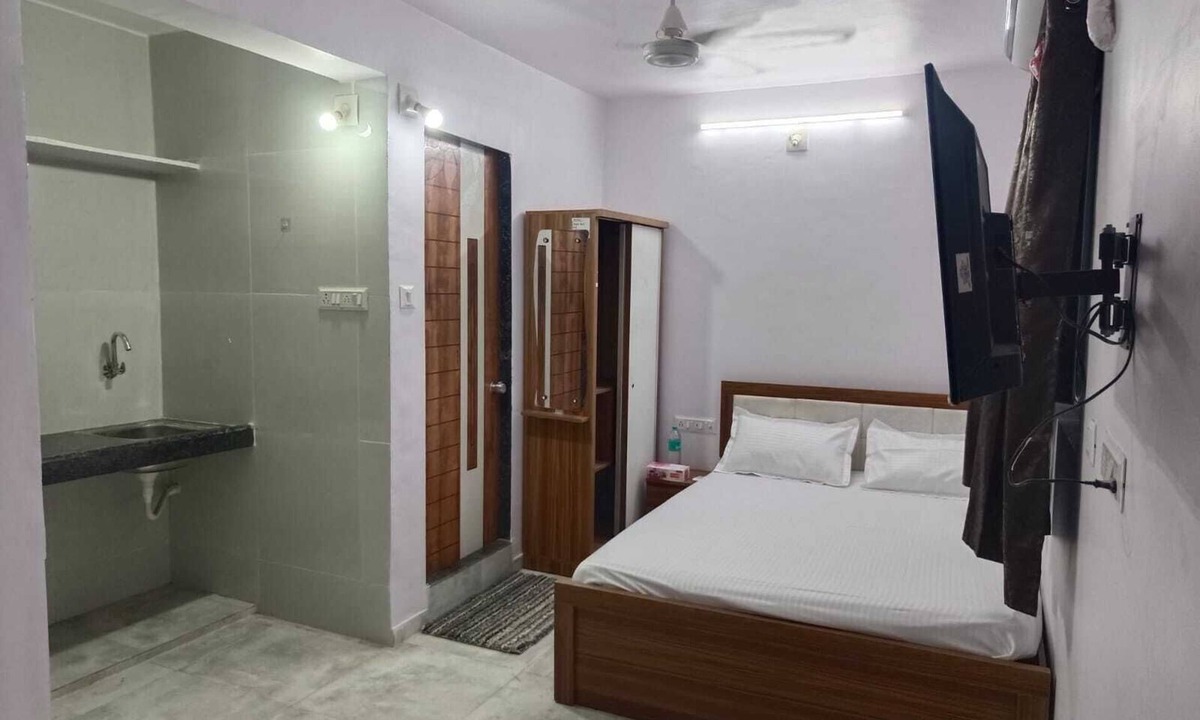 Moti Khavdi Hotel | Hotel Parcham