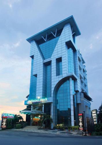 Kakkanad Hotel | Hotel Park Residency, Kakkanad