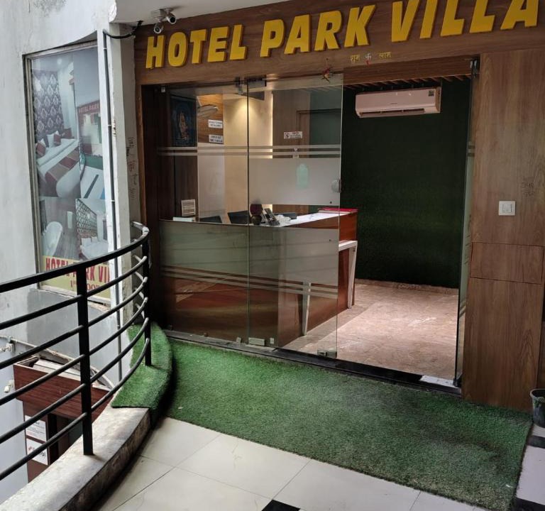 Navrangpura Hotel | Hotel Park Villa