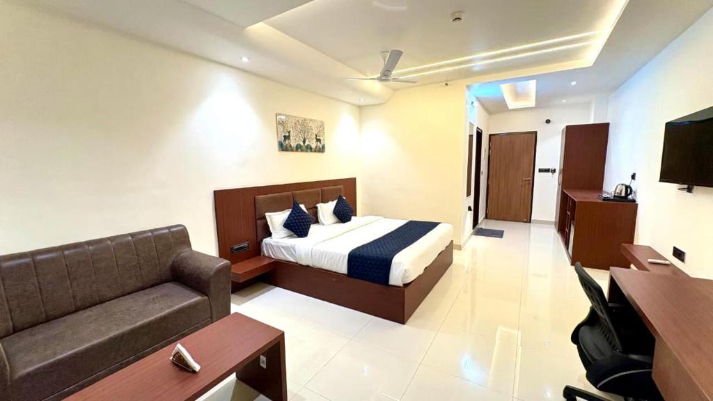 Behror Hotel | Hotel Parv Vilas