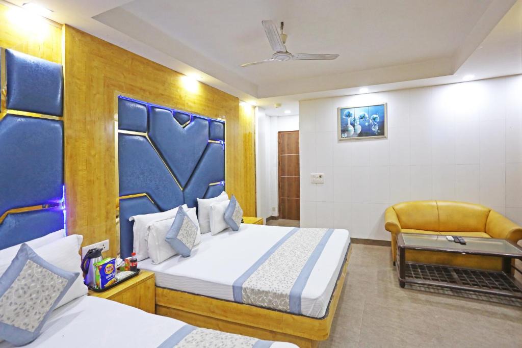 Jangpura Hotel | Hotel Preet Palace -5 Mints Walk From Nizamuddin Railway Station