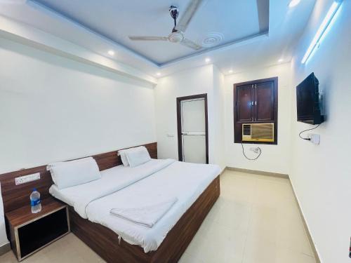 Mayur Vihar Phase 1 Hotel | Hotel PUB G - Mayur Vihar