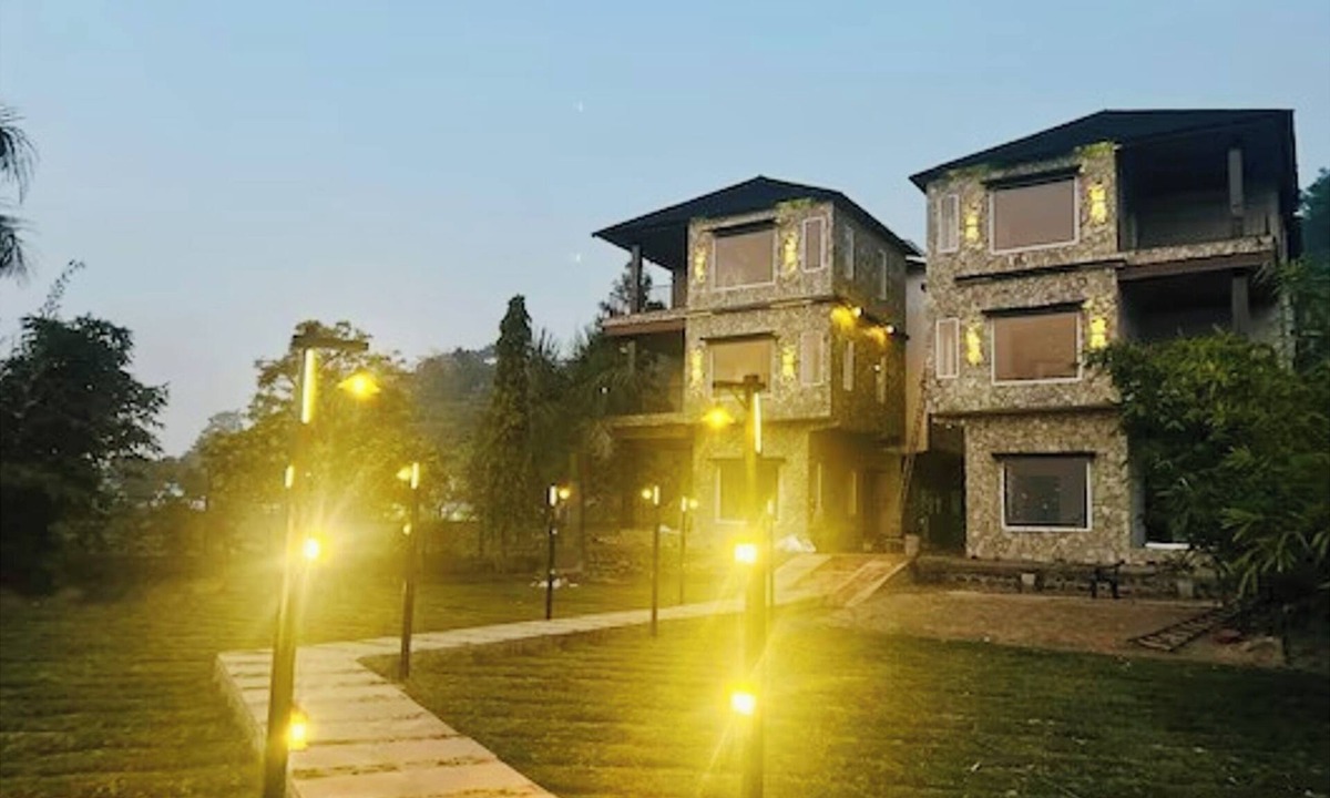 Lansdowne Hotel | Hotel Ramjay Corbet jungle Resort Rampur