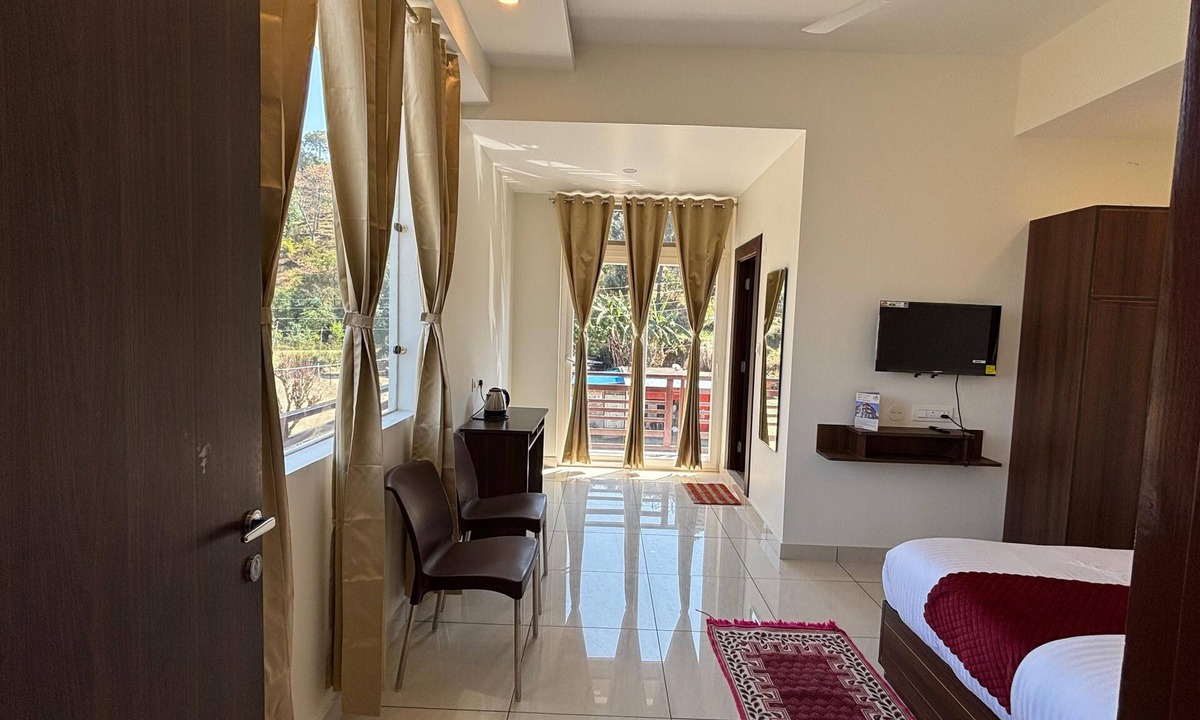 Rewalsar Hotel | HOTEL REWALSAR HEIGHTS