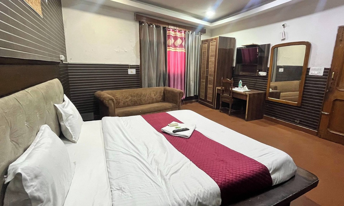 Chandigarh Hotel | Hotel Royal Plaza