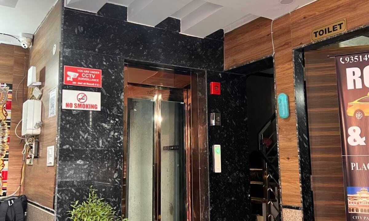 Gopalbari Hotel | hotel royal raj