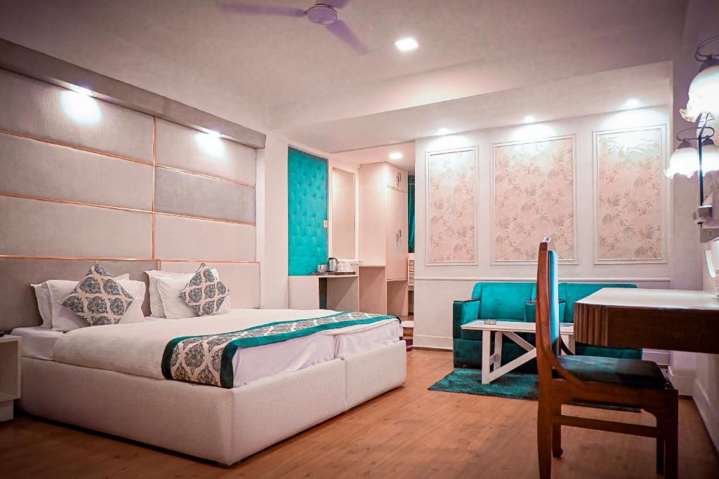 Civil Lines Hotel | Hotel Samrat - A Boutique Hotel