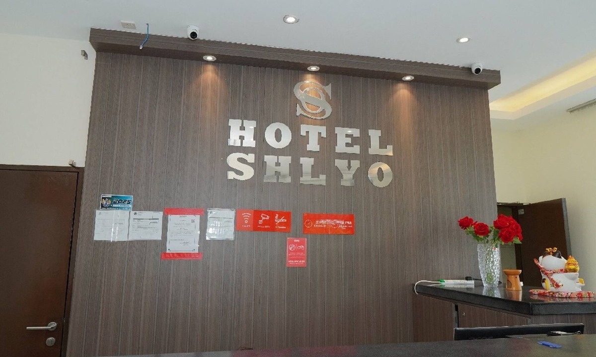 Gelang Patah Hotel | Hotel Shlyo