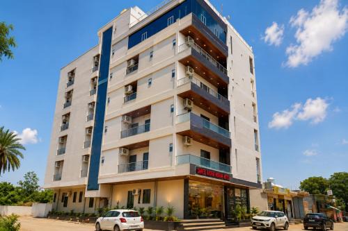 Sikar Hotel | Hotel Shree Radhe Mohan And Resort