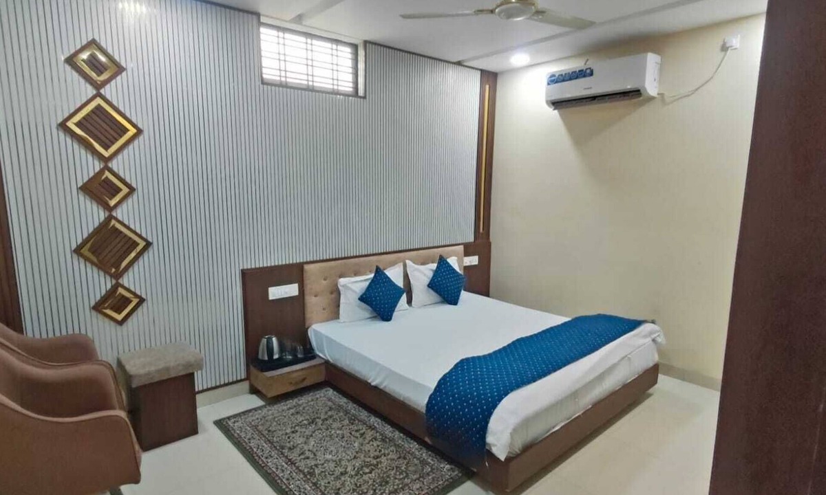 Sehore Hotel | Hotel Shri Vallabh kripa
