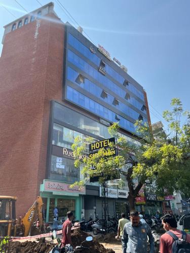 Vadodara Hotel | Hotel Shyam Inn