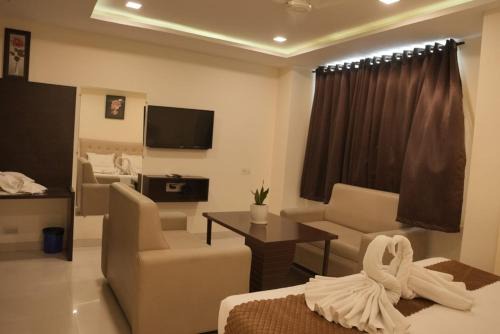 Khammam Hotel | Hotel Surya Teja Priime