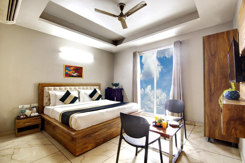 Noida Hotel | Hotel SV Near Noida Metro Station 52