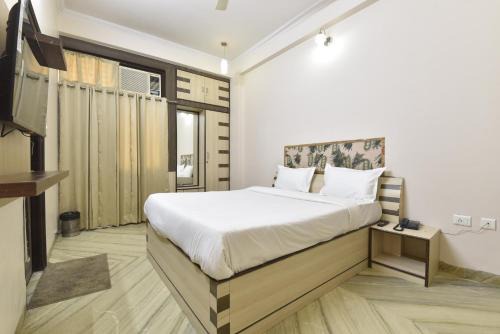 Shyam Nagar Hotel | Hotel The Grand Kailash