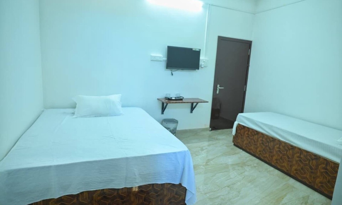 Sualkuchi Hotel | Hotel Tricon Residency