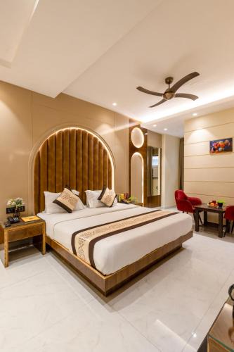Paharganj Hotel | Hotel Vanson Villa, City Centre - With Free Airport & Train Station Pickup