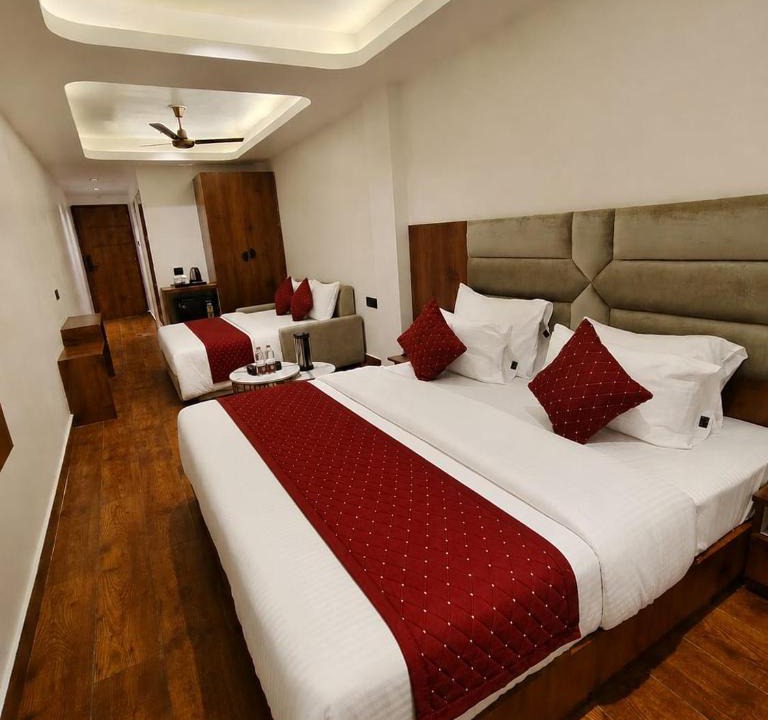 Mahmoorganj Hotel | Hotel Varanasi Ganges Opposite Banaras Railway Station
