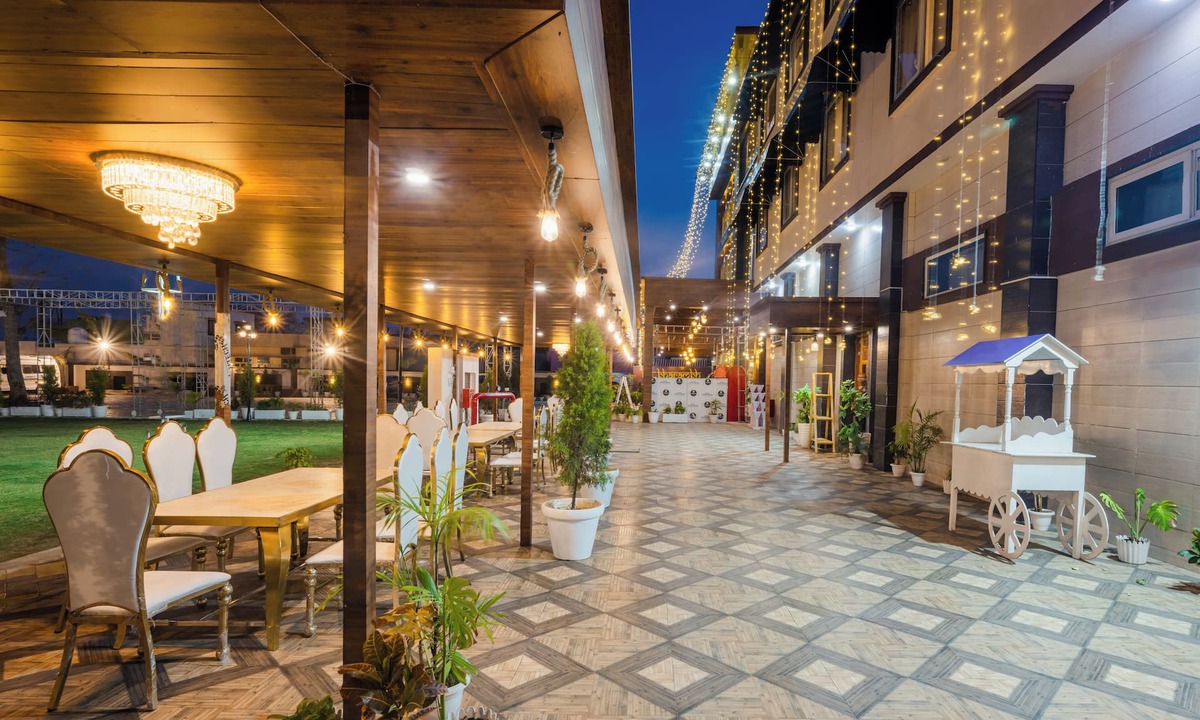 Dehradun Hotel | Hotel Vasdaa Grand
