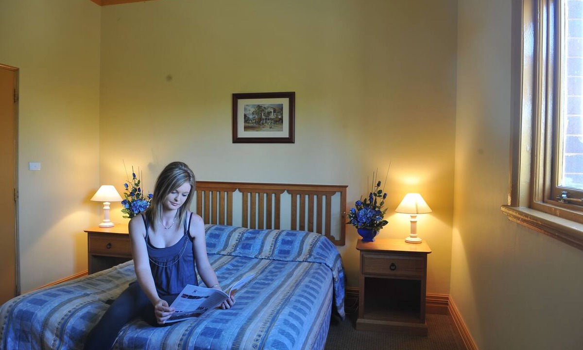 Griffith Hotel | Hotel Victoria - Griffith