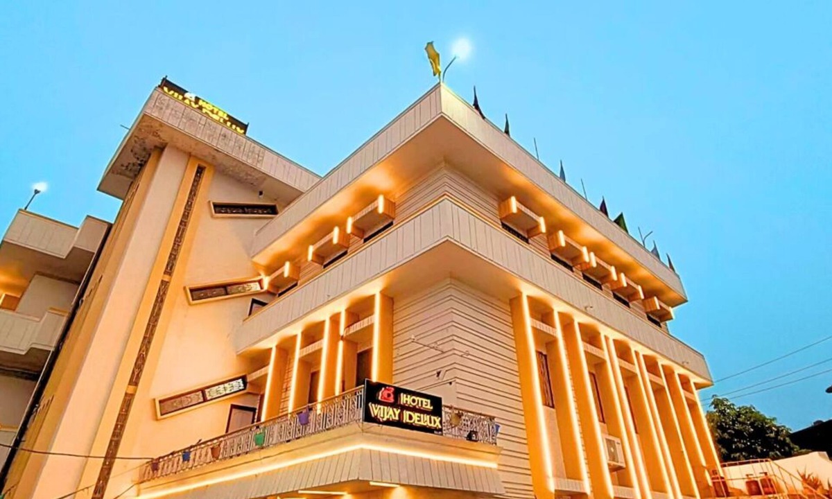 Sultanpur Hotel | Hotel Vijay Deluxe