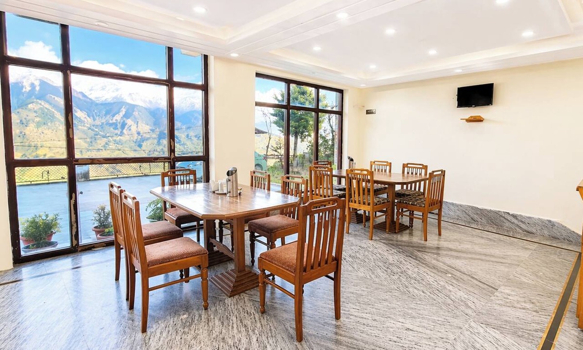 Munsyari Hotel | Hotel Vijay Mount View Resort Munsyari