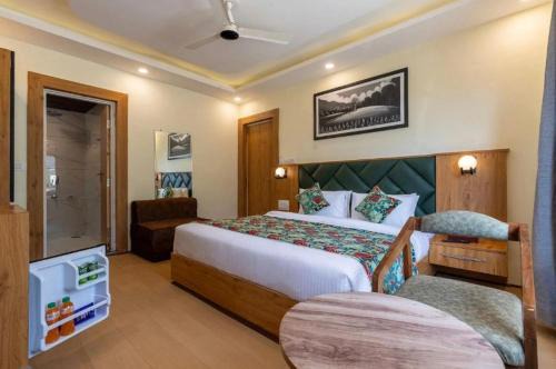 Pahalgam Hotel | Hotel Village Corner