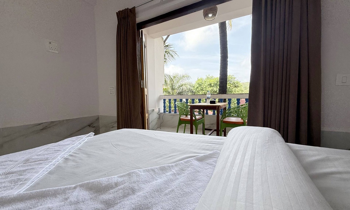 Arambol Hotel | Hunter Beach Resort