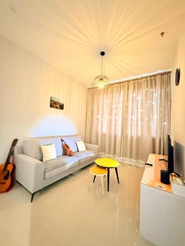 Kampung Sungai Nibong Apartment | Iconic Regency Service Residences - Bee's Home