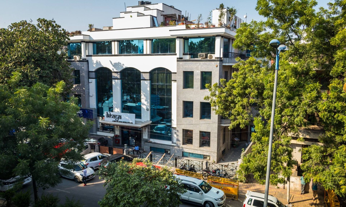 Safdarjung Enclave Hotel | Ikhaya Hotels