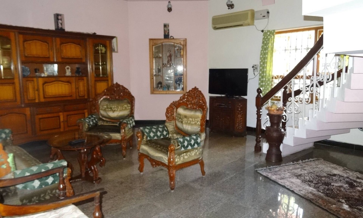 Heritage Town House | Individual house with character