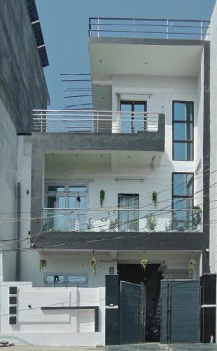 Faizabad House | Ishika Villa