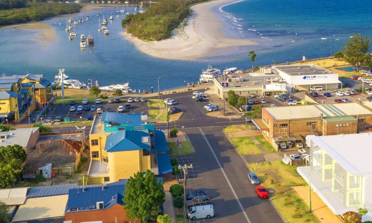 Huskisson Apartment | Ishtar Apartment 9 by Book Jervis Bay - Best Water Views