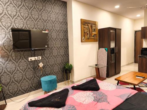 Jogeshwari West Apartment | Ivy Good Vibes 302 C-Wing Oshiwara Mumbai