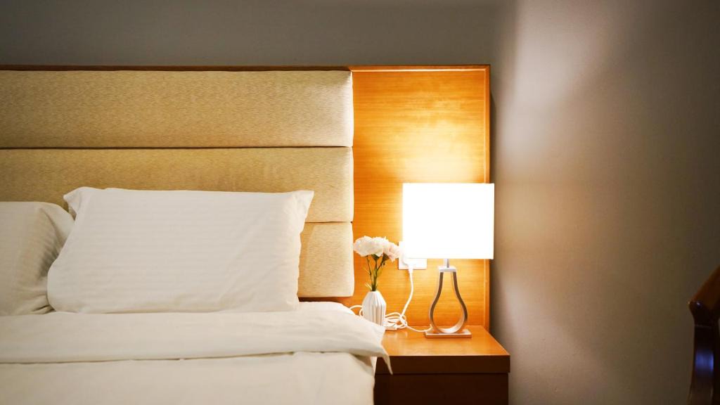 Sungai Rengit Hotel | J.G. Resort