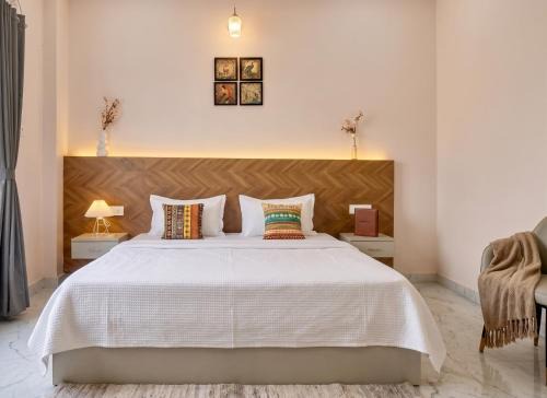 Varanasi Apartment | J Stays Modern Apartment near BHU