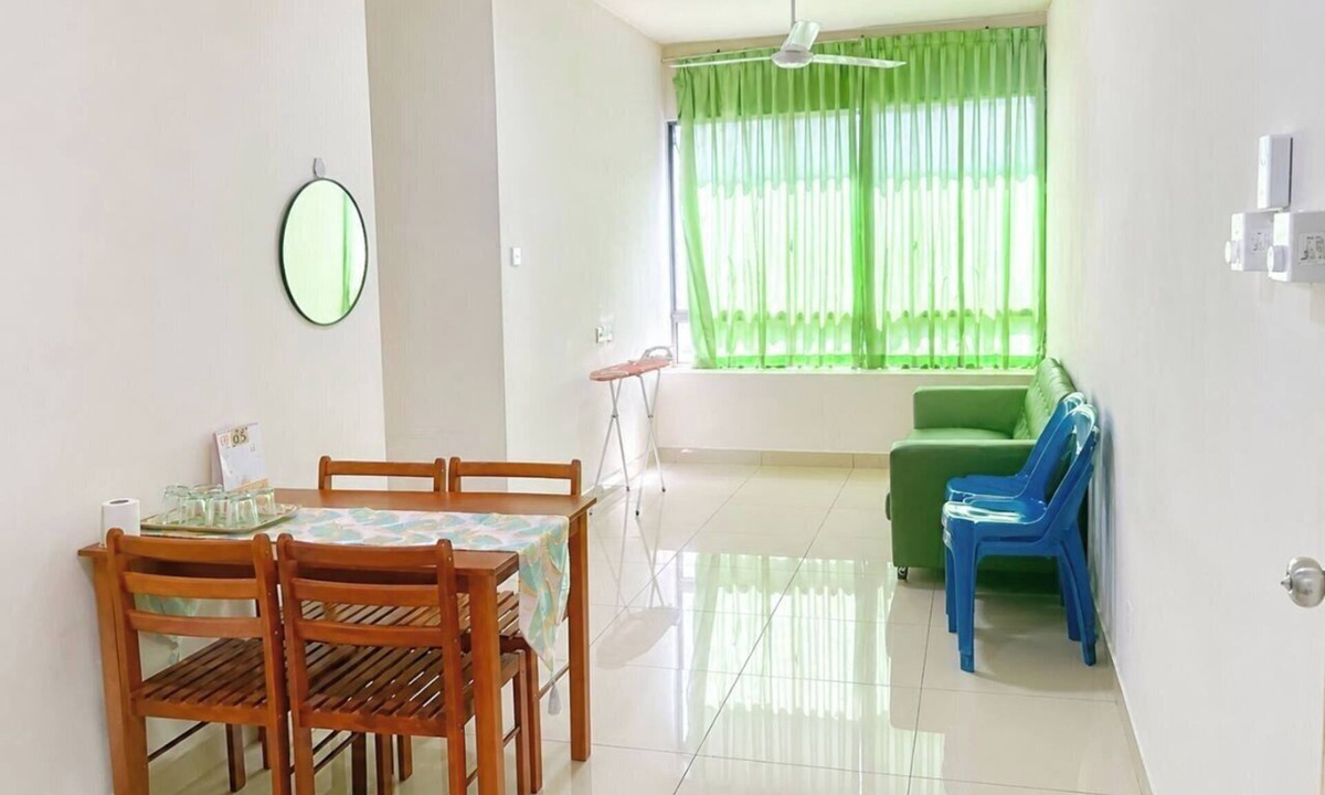 Kota Kinabalu Apartment | JAA Homes KK, Location: UCA1 KK, Sleeps 8 Near UMS, 1Borneo & Kota Kinabalu City
