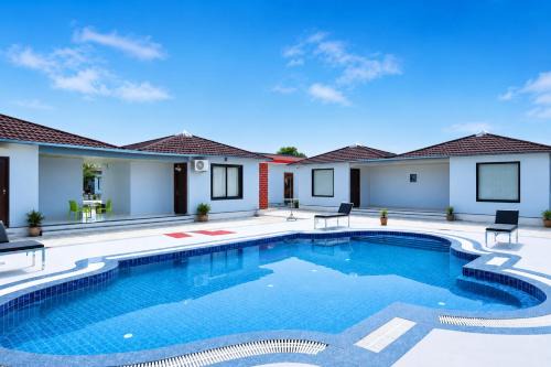 Rajawas Resort | Jangal Resort - Sikar Road Jaipur