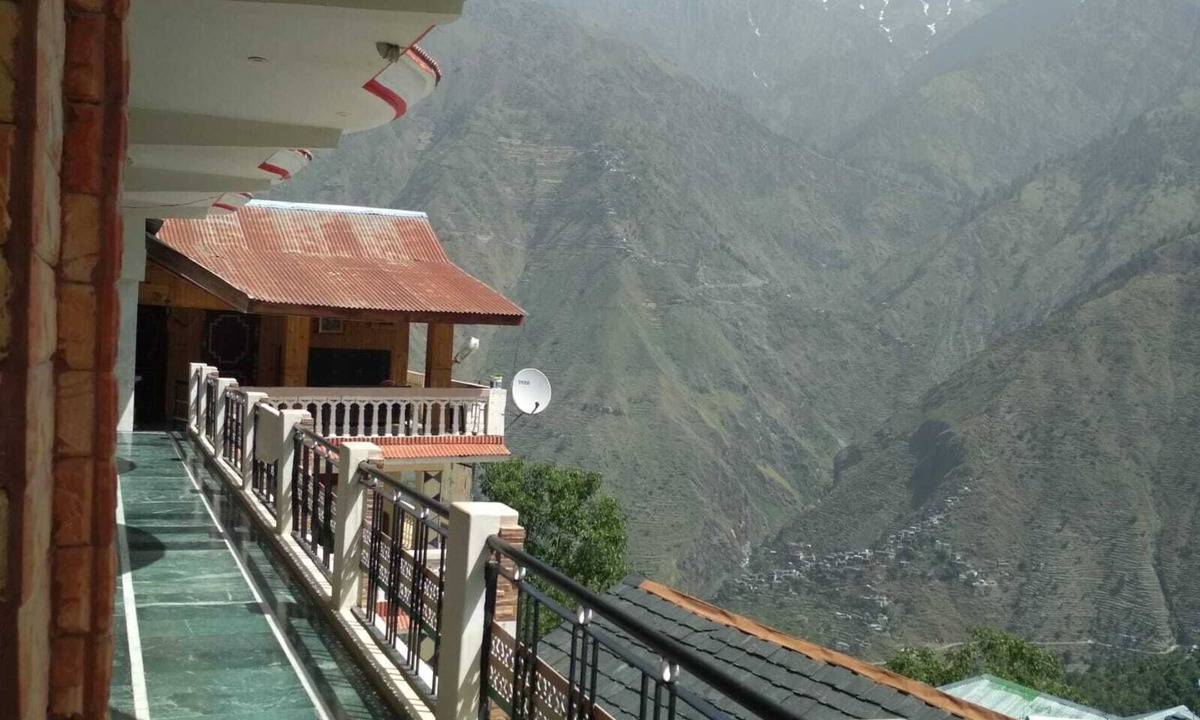 Brahmaur Hotel | JAPOTRA HOME STAY