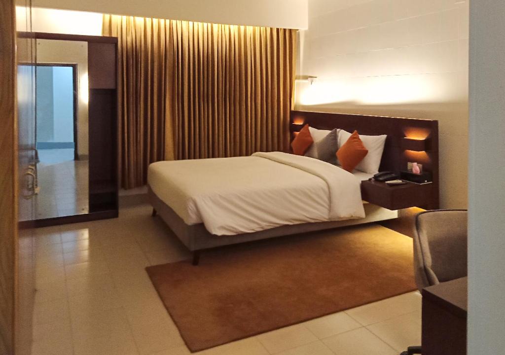 Bhadra Hotel | Jatra Flagship Rajshahi City Centre