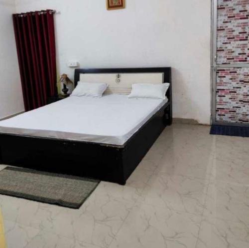 Khurja Hotel | Jitendra Guest House