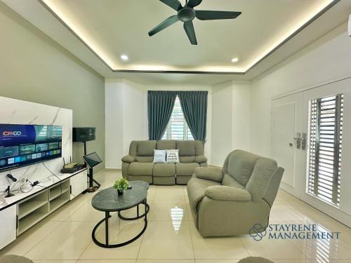 Taman Johor Jaya House | Johor Jaya Jln Bakawali Landed Homestay Snooker BBQ by Stayrene