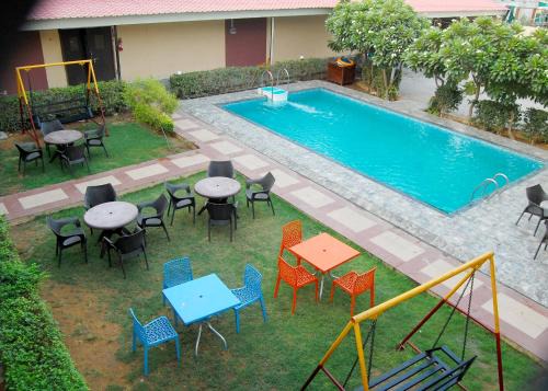 IMT Manesar Resort | JPS Resort with Swimming Pool Near IMT Manesar