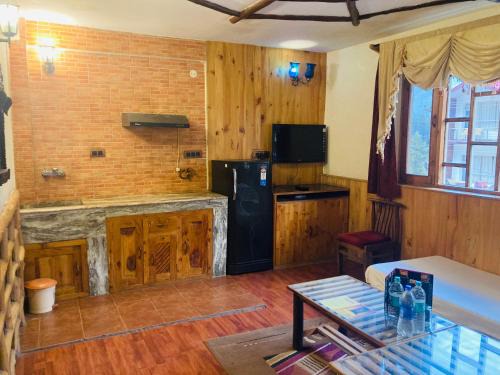 Zirakpur Hotel | Jumars Stays
