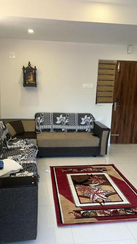 East Nada Apartment | Kalpa 2 bhk 100m to temple