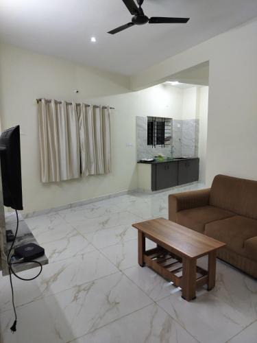 Chikkamagaluru Apartment | Kalpavrukksha Luxury Service Apartment Unit 2 - 1BHK, 2 Bathroom Single cotFully Furnished