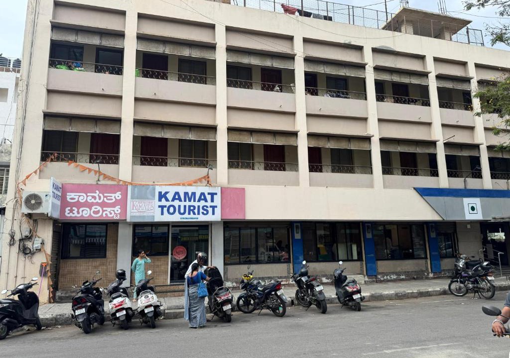 Vishweshwarapura Hotel | Kamat Hotel