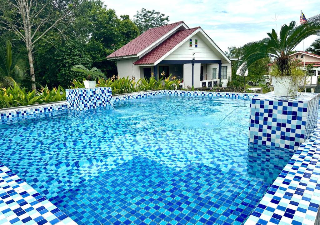 Kampung Kedawang House | Kapal Terbang Guest House Langkawi