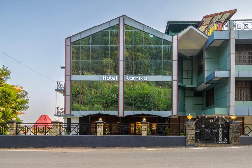 Dharamshala Hotel | Karnika Resort by White Panda Hotels